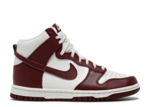 Nike WMNS DUNK HIGH 'TEAM RED'