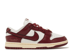 Nike WMNS DUNK LOW SE 'SISTERHOOD - TEAM RED'