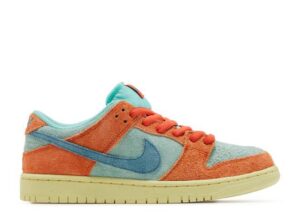 Nike DUNK LOW SB 'ORANGE EMERALD RISE'